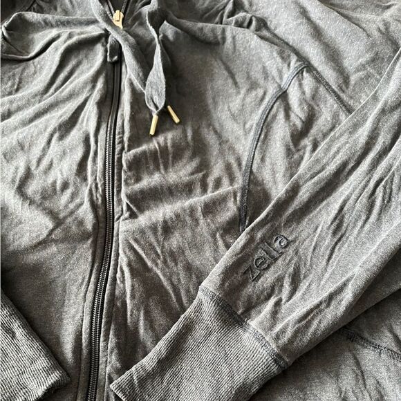 Zella Zip Hoodie - Picture 4 of 6